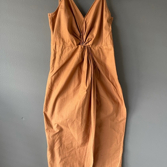 URBAN OUTFITTERS Wrap Midi Dress - Picture 9 of 11